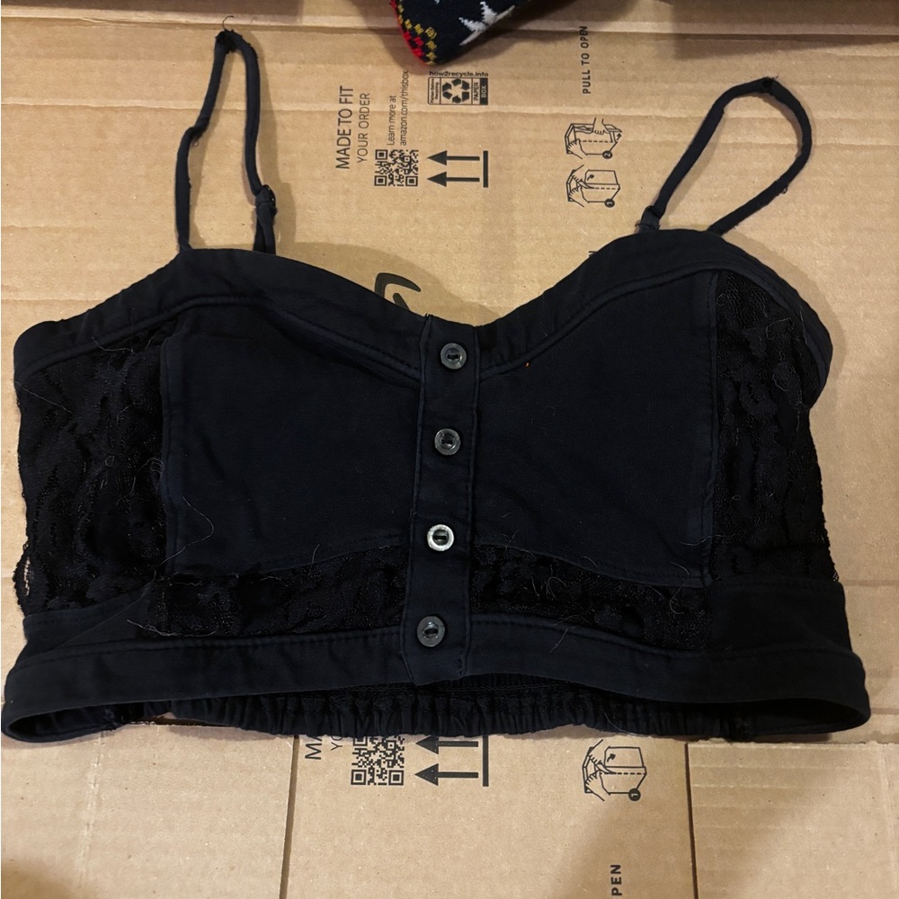 crop tank fits like a bra